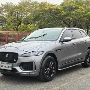 Jaguar F-PACE 2020 из Китая