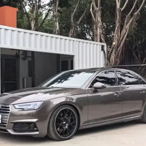 Audi A4L 2018 252 л.с. из Китая