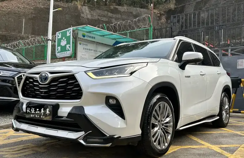 Toyota Highlander 2022 из Китая