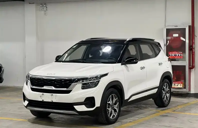 Kia KX3 2022 из Китая