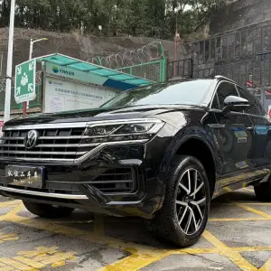 Volkswagen Touareg 2021 из Китая