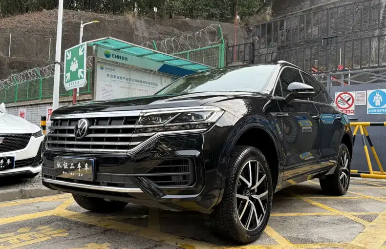 Volkswagen Touareg 2021 из Китая
