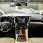Toyota Alphard 2017 из Китая