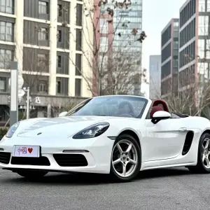 Porsche 718 2021 250 л.с. — лот 57801967 из Китая