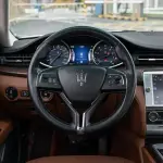 Maserati Quattroporte 2015 330 л.с. — лот 57801924 из Китая