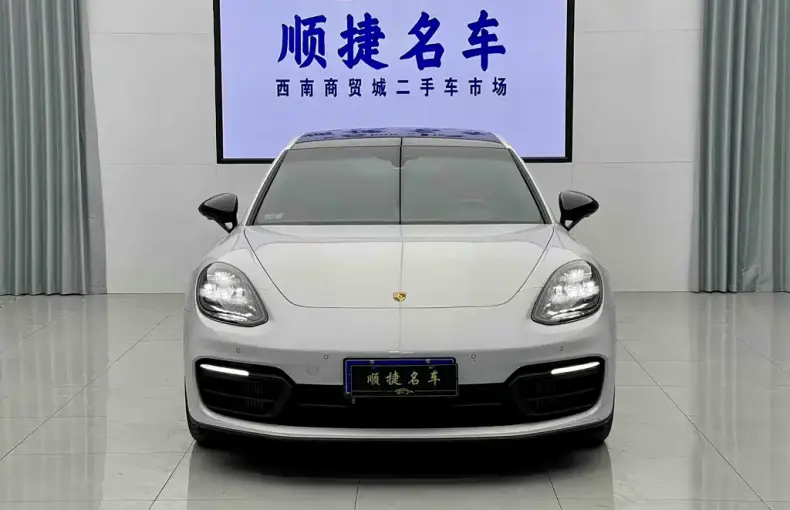 Porsche Panamera 2023 из Китая