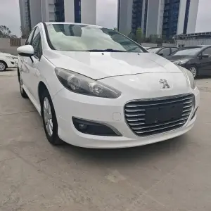 Peugeot 308 2016 из Китая