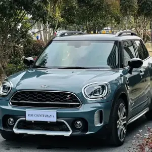 MINI Mini Countryman 2021 из Китая