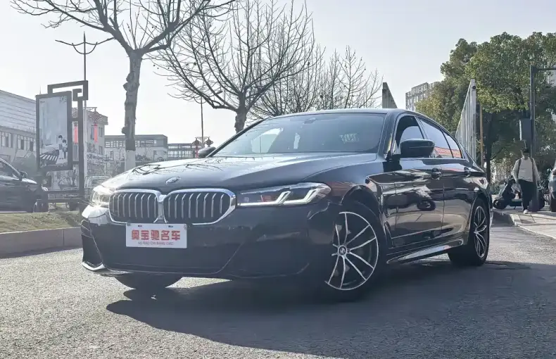 BMW 5 Series (Import) 2021 из Китая