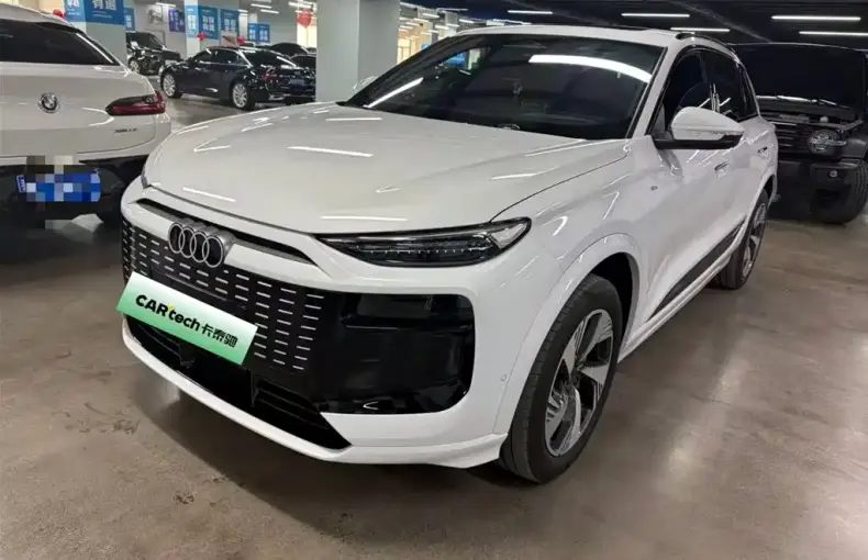 Audi 奥迪Q6L e-tron 2026 из Китая