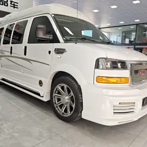 GMC Savana 2015 314 л.с. из Китая