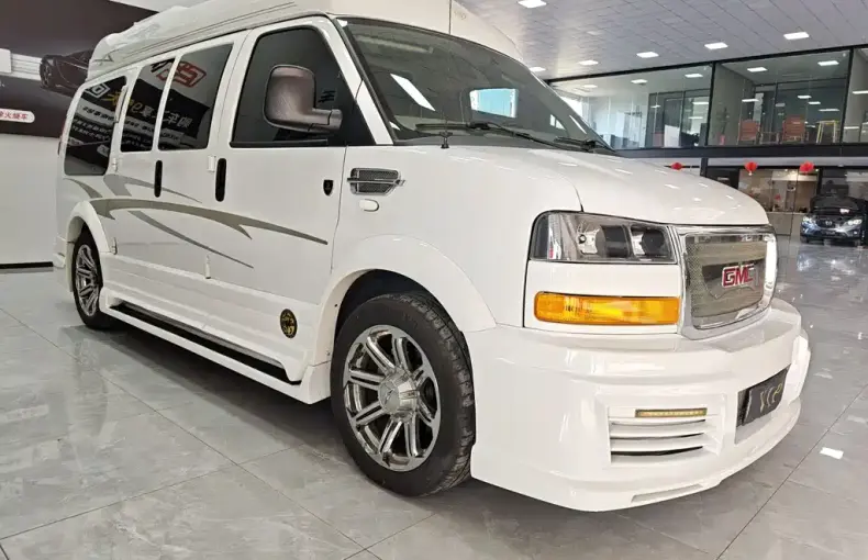 GMC Savana 2015 из Китая