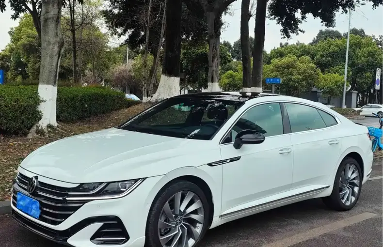 Volkswagen CC 2024 из Китая