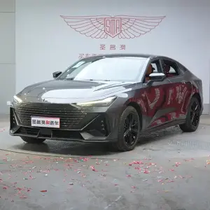 Changan UNI-V iDD 2023 170 л.с. из Китая