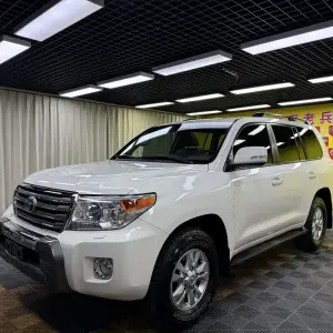 Toyota Land Cruiser 2014 из Китая