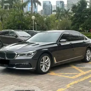 BMW 7 Series 2016 326 л.с. 326 л.с. из Китая