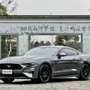 Ford Mustang 2023 299 л.с. из Китая
