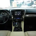 Toyota Vellfire 2020 из Китая
