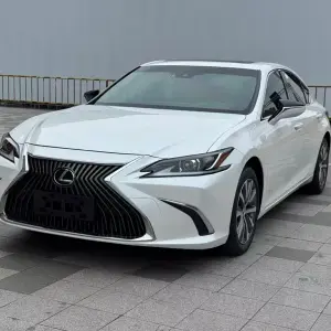 Lexus ES 2020 из Китая