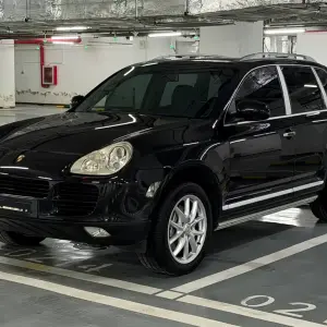 Porsche Cayenne 2005 из Китая