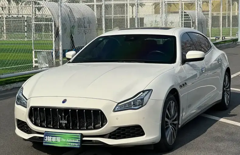 Maserati Quattroporte 2020 из Китая
