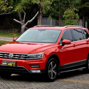 Volkswagen Tiguan L 2017 из Китая
