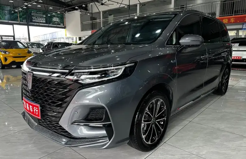 Roewe iMAX8 2023 из Китая