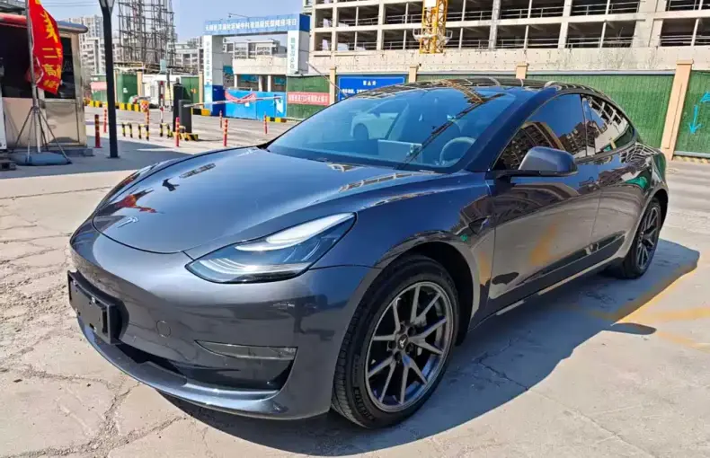 Tesla Model 3 2020 из Китая