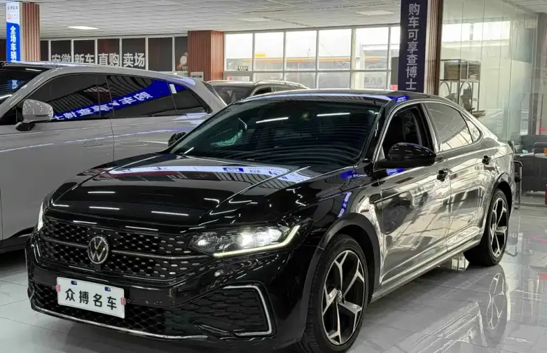 Volkswagen Passat 2023 из Китая