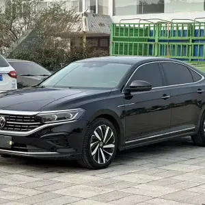 Volkswagen Passat 2022 из Китая
