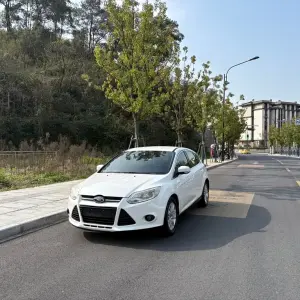 Ford Focus 2014 125 л.с. 125 л.с. из Китая