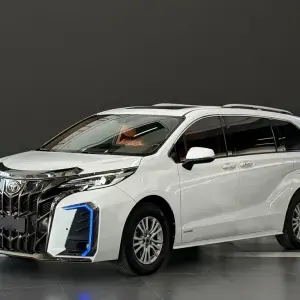 Toyota Sienna 2023 из Китая