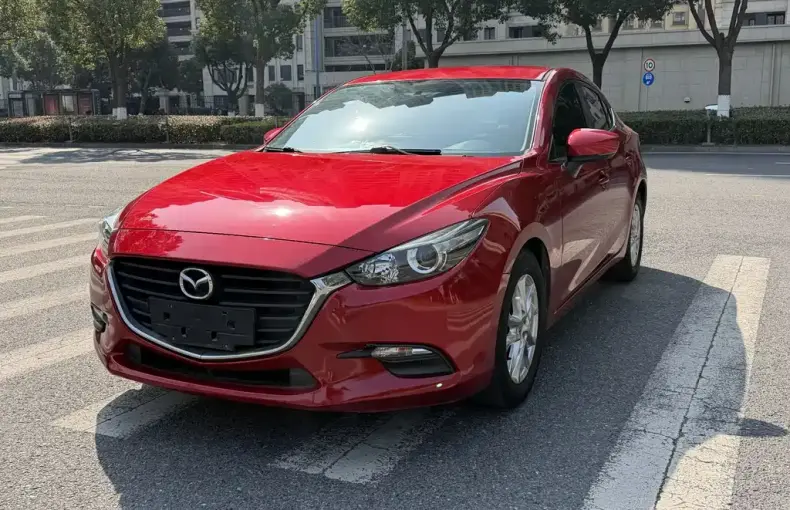 Mazda 3 Axela 2019 из Китая