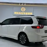 Toyota Sienna 2020 из Китая