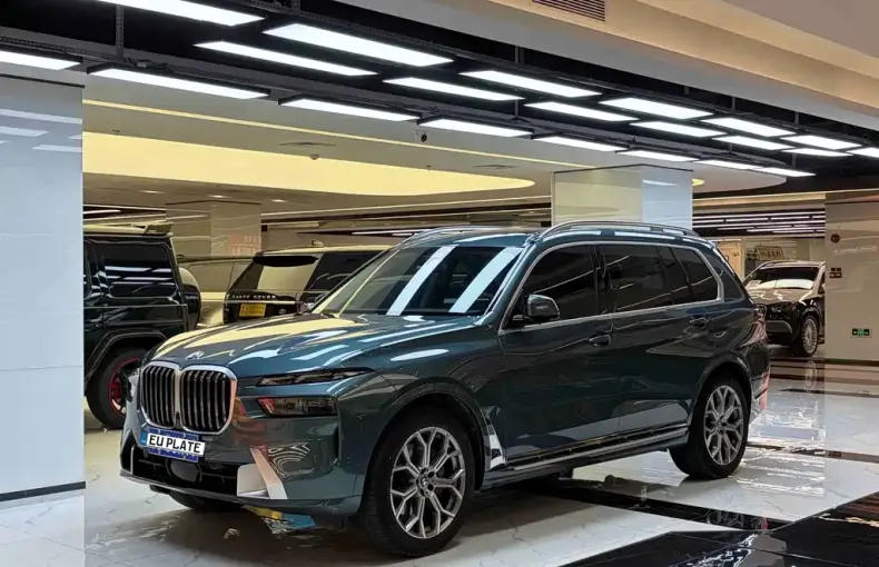 BMW X7 2022 из Китая