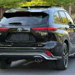 Toyota Crown Kluger 2023 из Китая