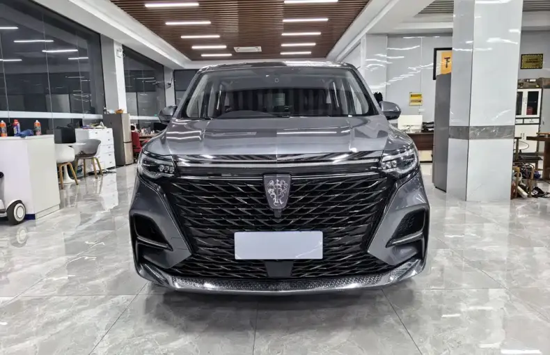 Roewe iMAX8 2023 из Китая