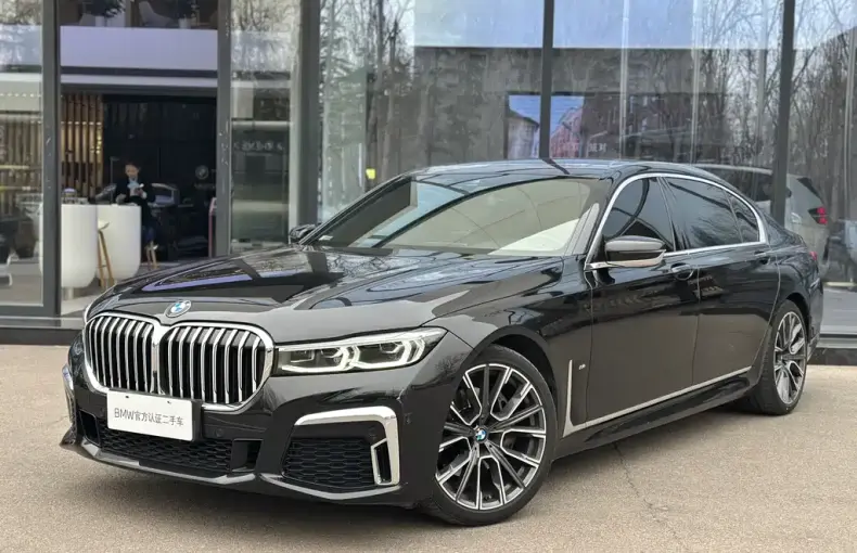 BMW 7 Series 2020 из Китая