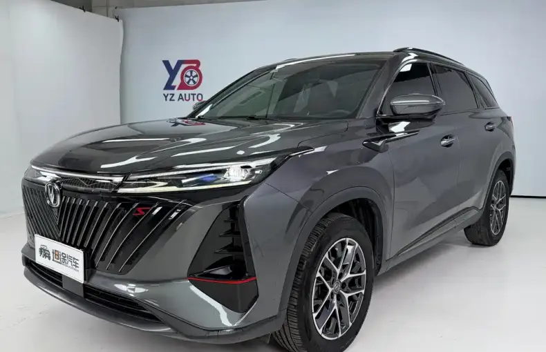 Changan 长安CS75PLUS 2022 из Китая