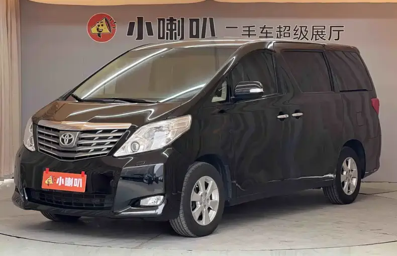Toyota Alphard 2010 из Китая