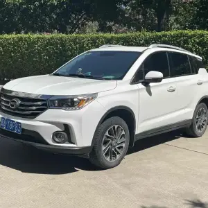 GAC Motor Trumpchi GS4 2015 из Китая