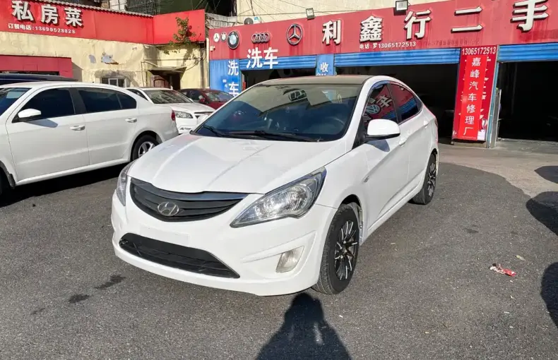 Hyundai Verna 2014 из Китая
