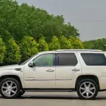 Cadillac Escalade 2007 из Китая
