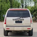 Cadillac Escalade 2007 из Китая