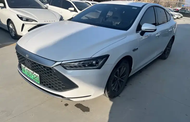 BYD Qin PLUS 2025 из Китая