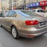 Volkswagen Sagitar 2012 из Китая