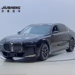 BMW 7 Series 2024 из Китая