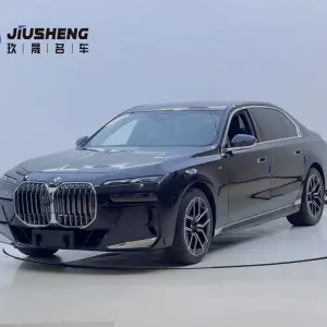 BMW 7 Series 2024 из Китая