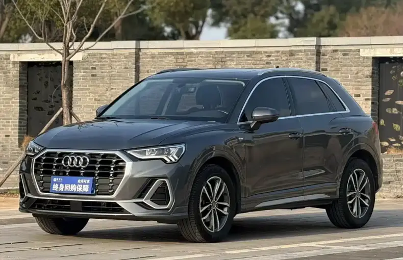 Audi Q3 2021 из Китая