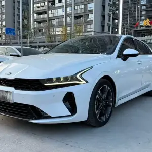 Kia K5 2022 из Китая